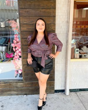 Leather Shorts 933029