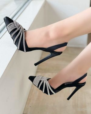 Blossom 44 – Black