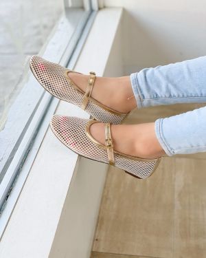 Briana- Gold